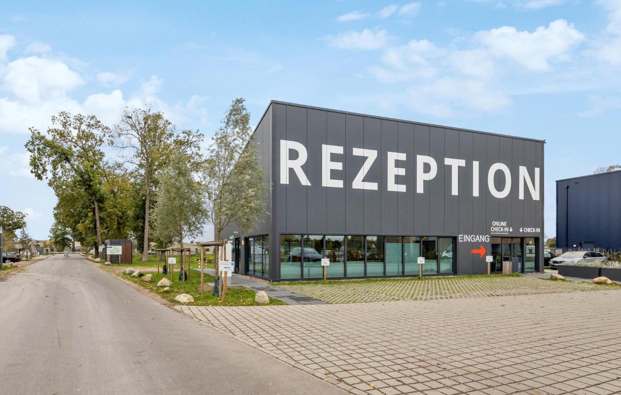 2 Bedroom Cozy Apartment In Lembruch-Duemmer See Kültér fotó